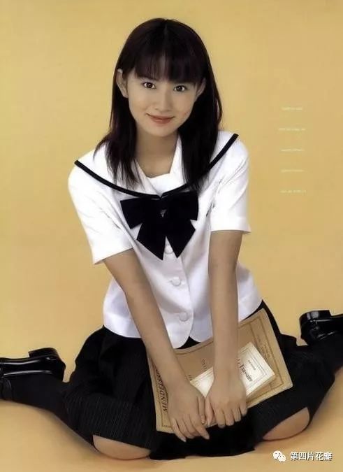 在线视+欧美+亚洲日本:07-17-18-35-42-44V：32,在线视界，欧美与亚洲日本的交融与碰撞