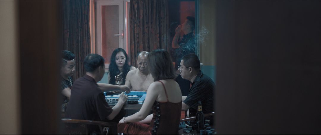 国产无遮挡又黄又大又爽:02-05-10-11-13-33T：25,国产影视的新风尚，无遮挡、真实呈现的艺术探索