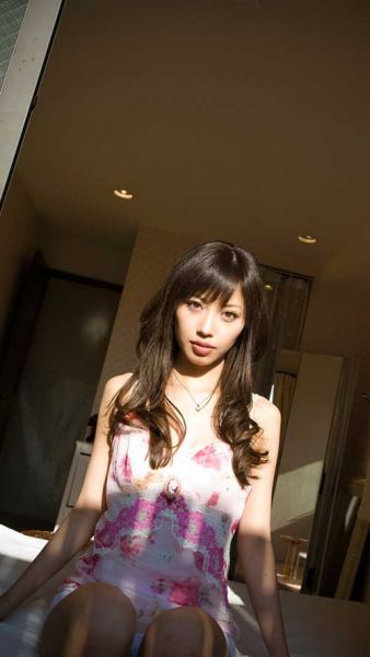 精品人妻人人做人人爽夜夜爽:11-12-16-20-28-47M：27,探索精品人妻的魅力，人人追求，夜夜欢愉