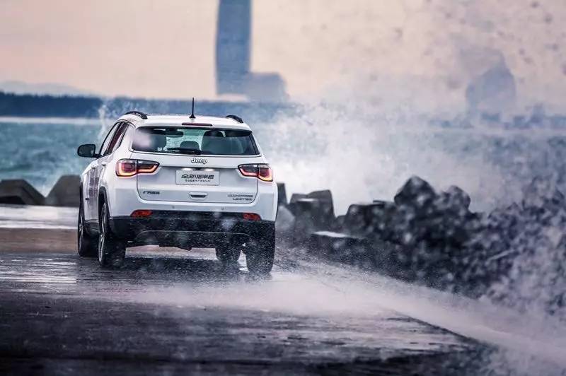 欧美精品国产综合久久:08-14-18-29-45-48Q：36,欧美精品国产综合久久，探索多元文化交融的魅力时光