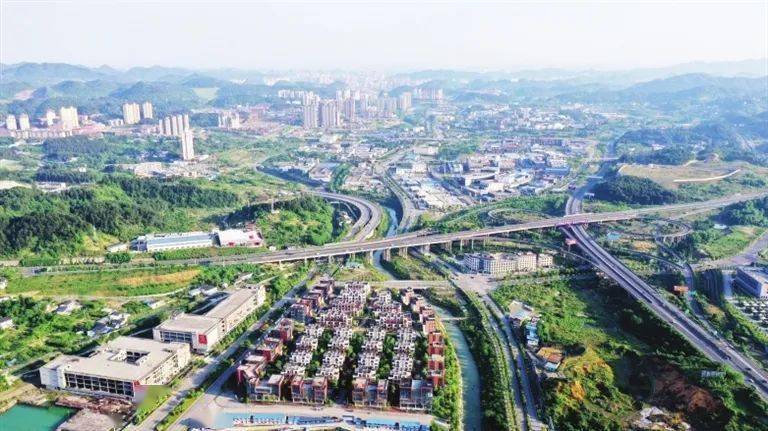 色老头在线一区二区三区:01-18-26-28-30-49V：12,探索数字时代的色彩世界，在线一区二区三区的深度解析（关键词，色老头，在线一区二区三区，01-18-26-28-30-49V，12）