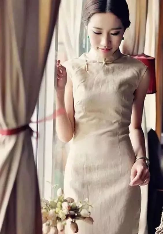 永久免费观看国产裸体美女:03-18-19-22-39-46T：41,永久免费观看国产裸体美女，深度探讨与警示