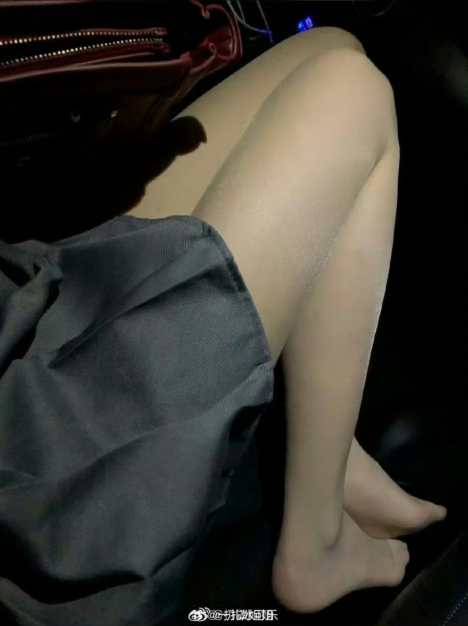 精品国产肉丝袜久久:01-05-09-21-27-30Q:18,精品国产肉丝袜的探索之旅,深度解析与体验分享 精品国产肉丝袜久久:01-05-09-21-27-30Q:18,精品国产肉丝袜的探索之旅,深度解析与体验分享