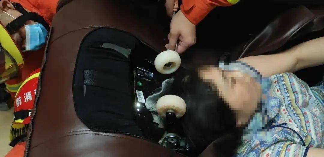 男人j进入女人j内部免费网站:20-21-26-35-40-41W：30,探索情感交融的世界，男人与女人的深度交流