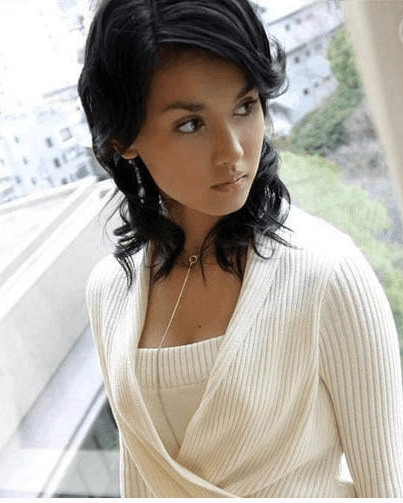 精品人妻少妇一区二区三区:10-15-19-20-35-49D：21,关于精品人妻少妇一、二、三区的深度探讨，不同年龄段的魅力与内涵（附详细解读）