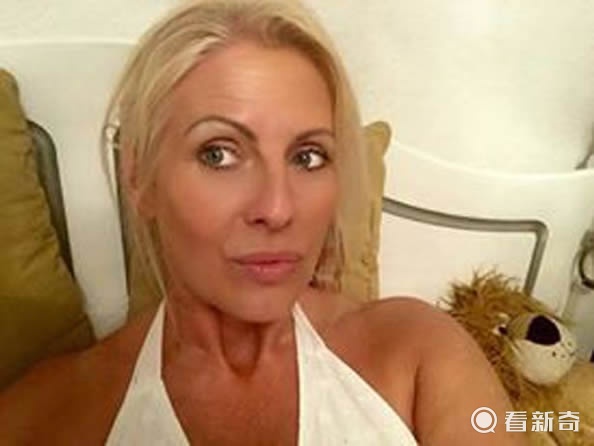 性XXXX欧美老妇胖老太性多毛:02-07-26-29-40-45Y：24,欧美老妇的性感魅力，多毛丰满的韵味体验