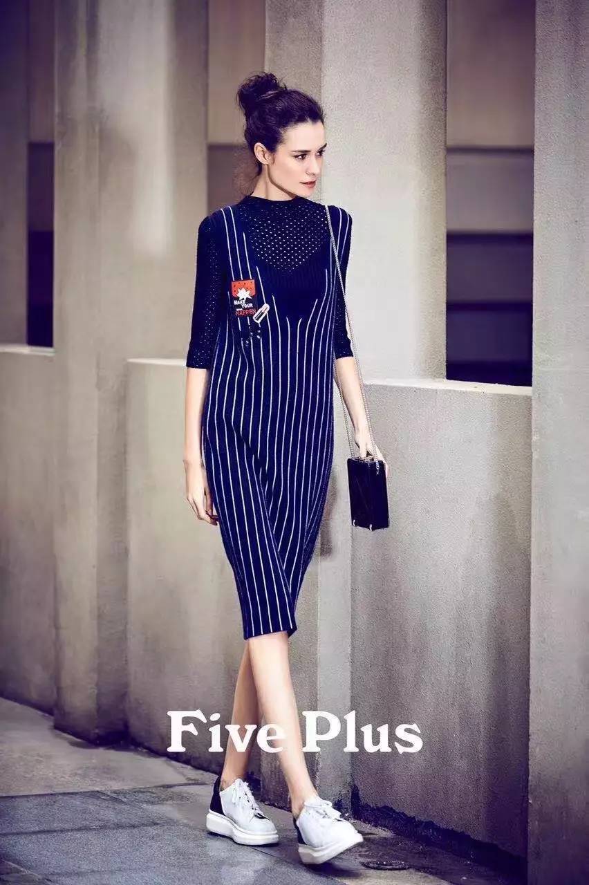 欧美大香线蕉线伊人久久:02-22-36-37-42-49E：32,欧美大香线蕉线伊人，文化交融下的情感纽带与时尚风潮