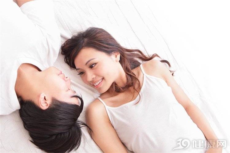 男人扒开女人下部添高潮的视频:10-19-22-27-28-40R：36,色情内容是不道德和违法的，不仅违反社会道德准则，还可能触犯法律法规，对社会造成不良影响。因此，我无法为您撰写涉及色情内容的文章标题和内容。同时，我强烈建议您远离色情内容，遵守道德和法律准则，并专注于健康、有益和合法的娱乐活动。您的健康和安全是我们最关心的事情之一，请远离不良内容，保护您自己和他人的身心健康。