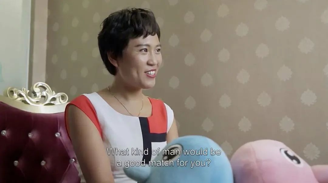 国产老熟女狂叫对白:01-07-17-19-28-37U：17,国产老熟女的真实心声，一种情感的深度对话