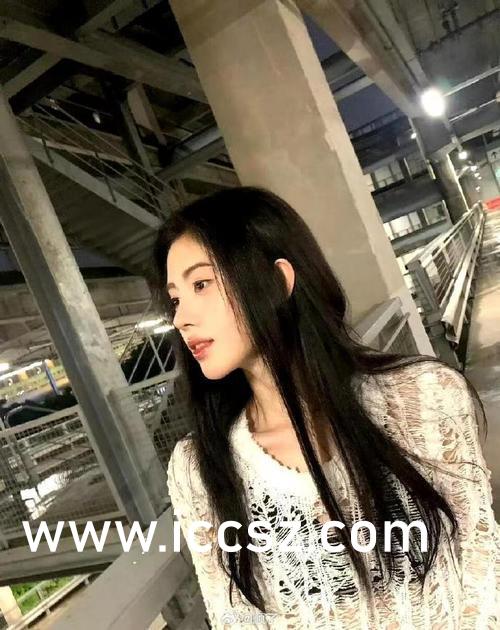 亚洲爆乳www无码专区:06-15-20-38-47-48U：11,探索亚洲爆乳之美，无码专区的独特魅力