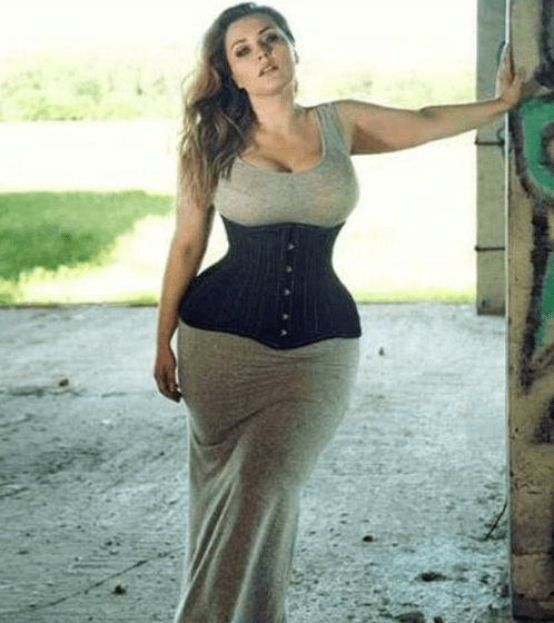 人妻丰满熟妇AV无码处处不卡:08-15-23-27-35-49N：41,关于丰满熟妇魅力的探讨