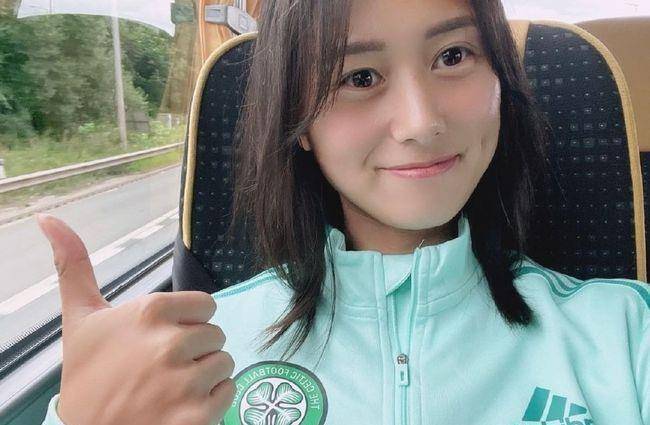 亚洲啪AV永久无码精品放毛片:01-15-16-33-43-47M：16,色情内容是不合法的，违反我国相关的法律法规。我们应该遵守法律和道德准则，远离色情内容。如果有其他有益身心的娱乐需求，可以寻找一些正规的平台或文化活动，例如观看电影、参加体育运动、学习绘画或音乐等。这些活动不仅能够提供娱乐，还能够提升个人技能和促进身心健康。