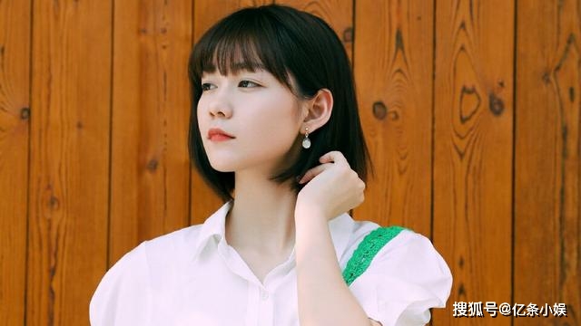 人妻无码中文专区久久五月婷:16-17-18-21-25-28N：31,探索人妻无码中文专区，深度解析五月婷的独特魅力与成长历程（关键词解析）