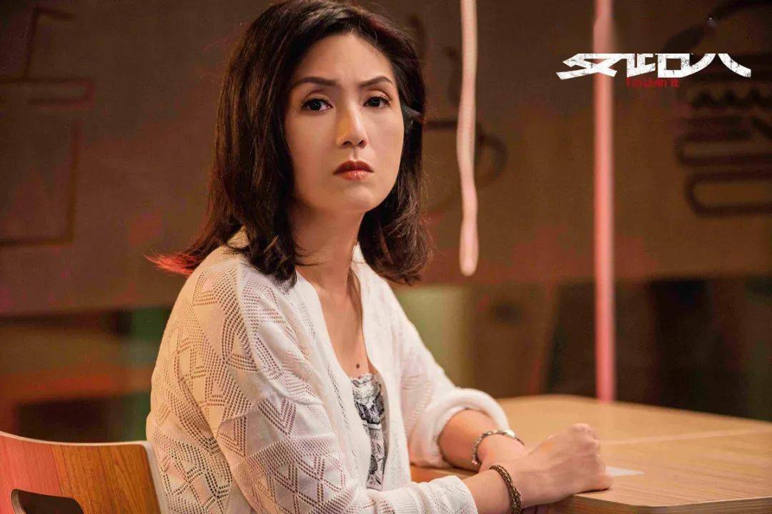 亚洲影院丰满少妇中文字幕无码:12-18-24-30-31-45B：41,亚洲影院丰满少妇中文字幕无码，探索电影背后的故事与人物魅力