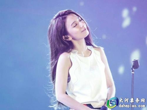 伊人久久五月丁香综合中文亚洲:11-13-36-40-42-46G：28,伊人久久五月丁香，亚洲综合之美与数字的魅力