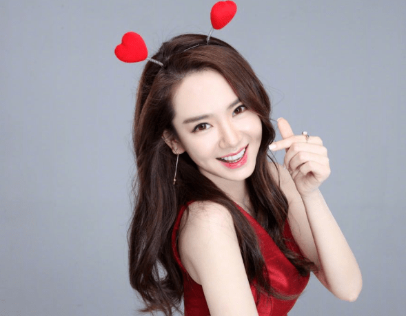 HEYZO高无码专区人妻被手指:07-11-29-36-40-44M：29,探索HEYZO高无码专区，人妻的神秘数字之旅