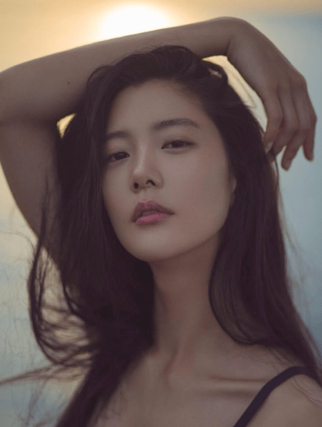 亚洲国产AV无码精品无广告:07-12-17-21-34-42F：47,探索亚洲国产AV的无码精品世界，一场纯净的艺术之旅