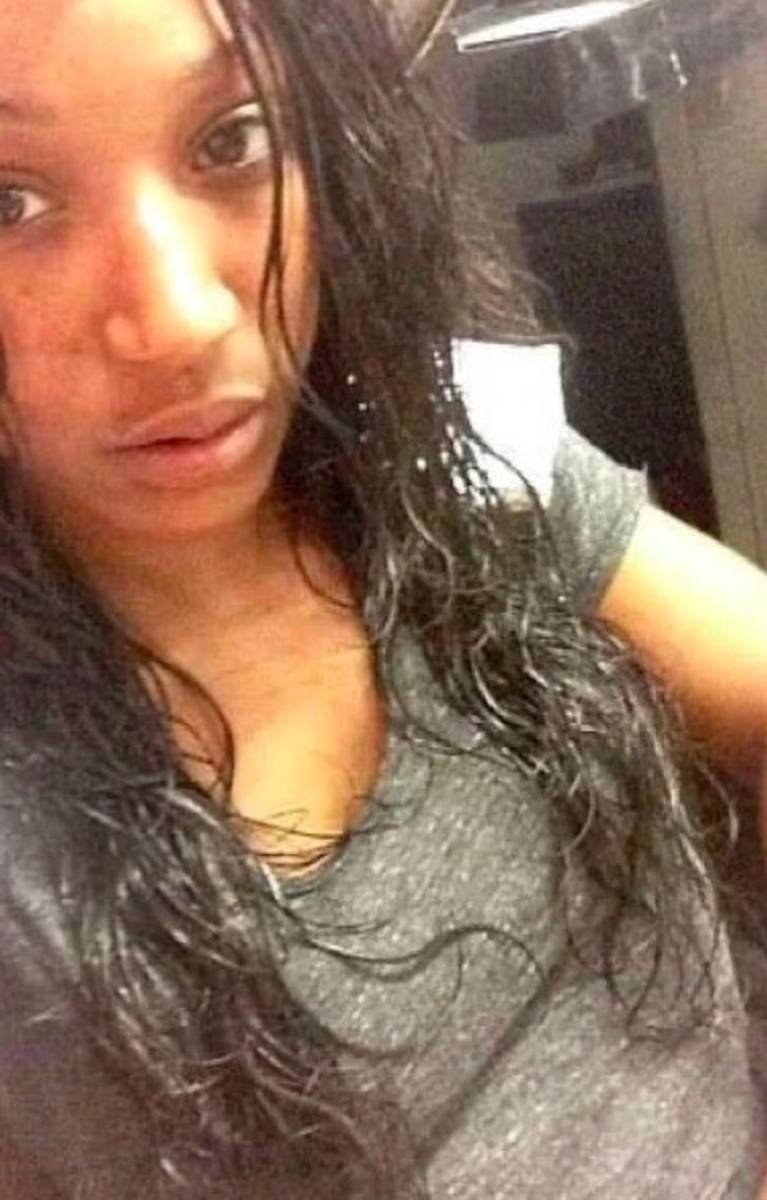 少妇被黑人4P到惨叫:04-10-12-26-30-37A：18,少妇遭遇黑人4P的悲惨经历