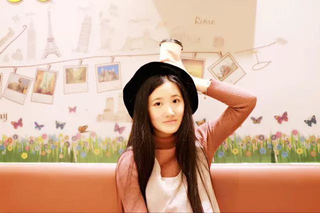 AV边做边流奶水无码免费:02-10-13-14-21-43F：34,AV边做边流奶水无码免费，探索成人娱乐内容的边界与挑战