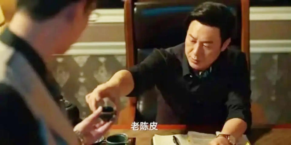 边摸边吃奶边做爽免费视频99:06-08-13-24-26-27Y：14,色情内容是不合法的，违反我国相关的法律法规。我们应该遵守法律和道德准则，远离色情内容。如果您有其他有益身心的娱乐需求，可以寻找一些正规的平台或文化活动，例如观看电影、参加体育运动，以丰富您的生活。