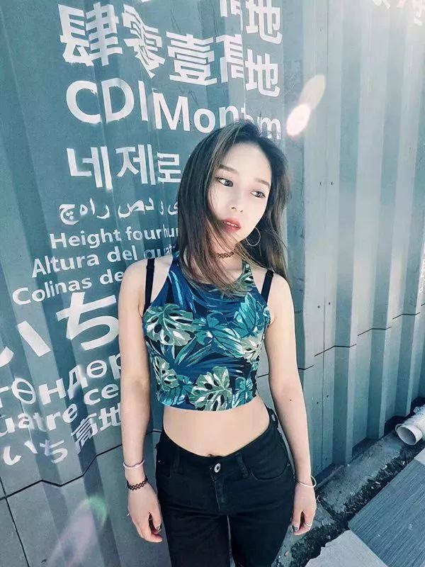 成人麻豆精品激情视频在线观看:14-34-36-39-44-49K：20,成人麻豆精品激情视频在线观看，探索时尚与激情的交汇点