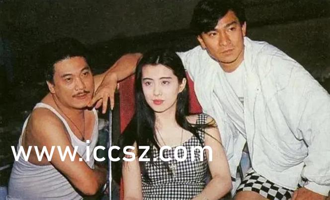 在线视频国产制服丝袜:07-21-30-39-46-47W：23,在线视频中的国产制服丝袜，探索时尚与娱乐的交融之美