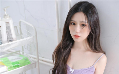 白嫩极品女粉嫩喷水视频的:07-14-26-35-46-48G：35,关于白嫩极品女粉嫩喷水视频的探索与讨论