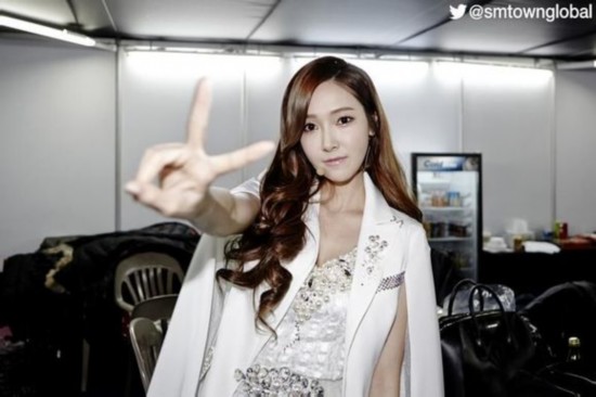 亚洲成成熟女人专区:04-17-23-29-31-42T：37,探索亚洲成熟女人专区，一场关于岁月韵味与魅力的独特旅程