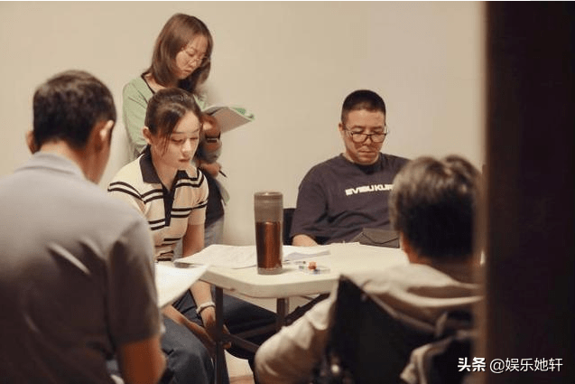 第四色播日韩AV第一页:07-14-19-28-37-42V：28,探索第四色，日韩AV文化的新视角（第一页深度解析）