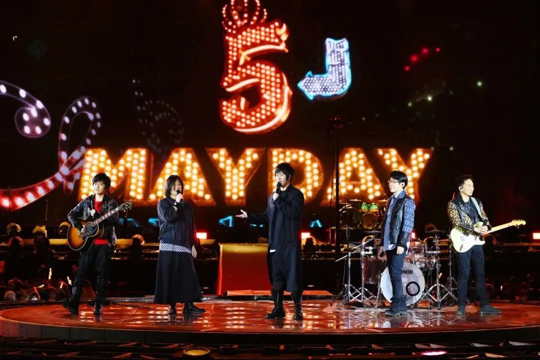 成人激情五月天:04-08-30-37-44-47J：20,成人激情五月天，一场关于梦想与活力的独特盛宴（关键词，成人激情五月天，04-08-30-37-44-47J，20）