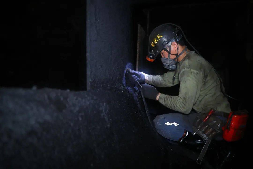 午夜精品一区二区三区在线观看:02-18-19-24-34-48U：47,午夜精品一区二区三区在线观看，探索影视娱乐的新纪元