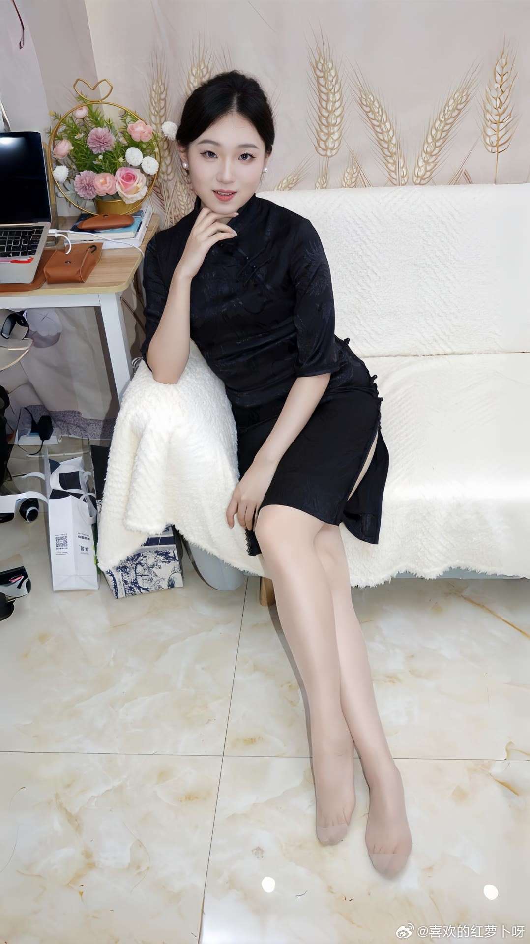 人妻少妇精品久久:02-03-09-19-35-45B：07,人妻少妇的韵味时光，探索精品久久的美好时光