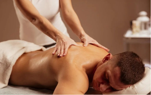 人人揉人人捏人人澡人人添:24-25-26-46-47-48Q：14,人人揉捏，共享快乐，一场关于亲密交流与身体互动的探索之旅