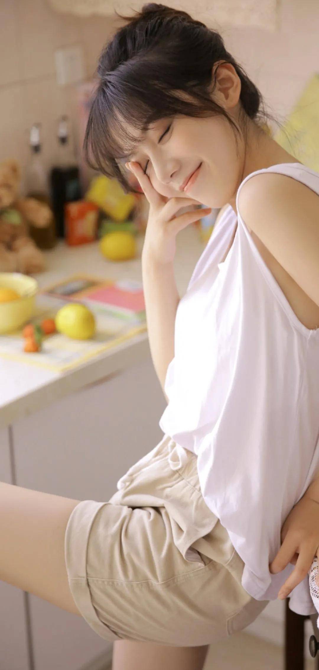 亚洲小说少妇区图片:14-34-36-39-44-49K：20,关于亚洲小说少妇区图片的一些探讨