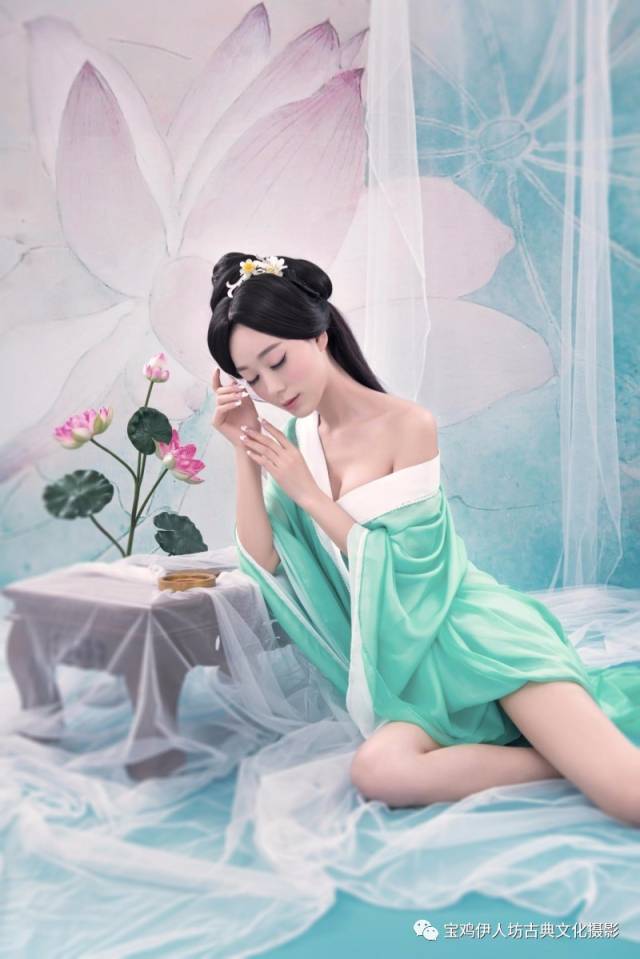 伊人成网站222综合网:01-02-16-29-41-47N：18,伊人成网站，探索222综合网的魅力与多元价值