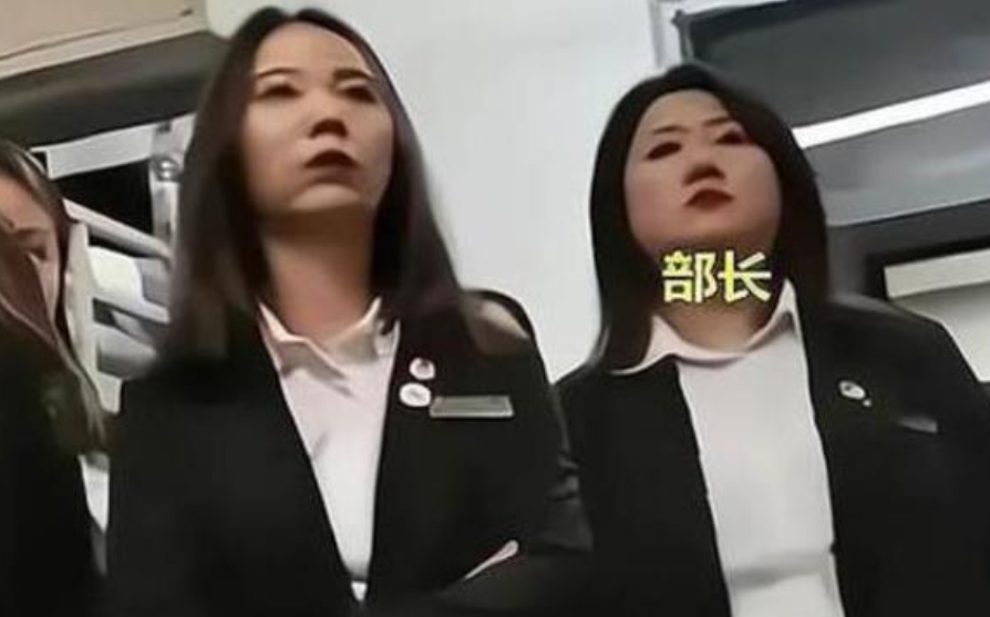 男男R18禁视频同性无码网站:01-11-12-18-24-33M：11,关于男男R18禁视频及同性无码网站，深度探讨与警示