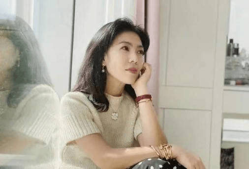 丰满少妇人妻无码:03-09-20-29-31-37R：45,丰满少妇人妻的无码魅力，一场视觉与情感的盛宴