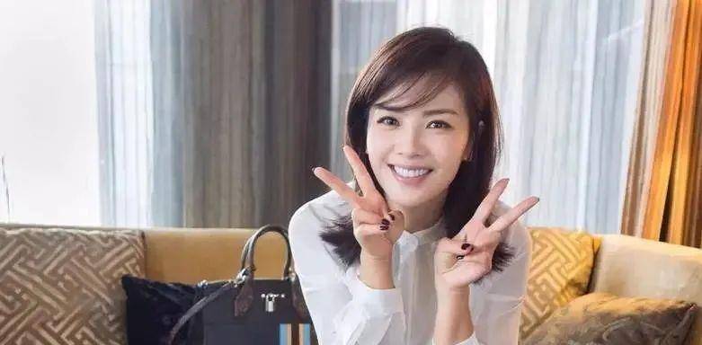 免费A级毛片出奶水:06-20-29-30-33-41H：25,免费A级毛片与奶水现象，深度解析背后的文化现象与伦理考量