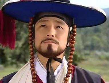 久久综合伊人中文字幕:10-26-27-28-33-45E：39,久久综合伊人中文字幕，探索数字背后的故事与情感