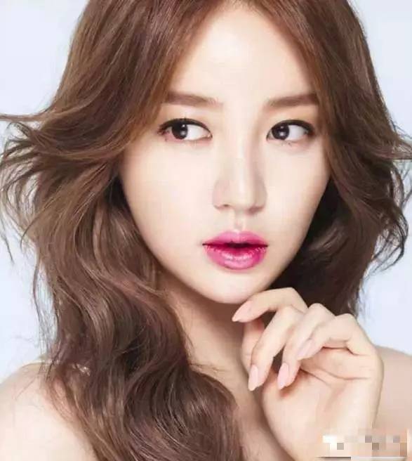 亚洲人成亚洲精品:03-12-18-32-33-46D：15,亚洲人成亚洲精品，探索品质之路与独特魅力