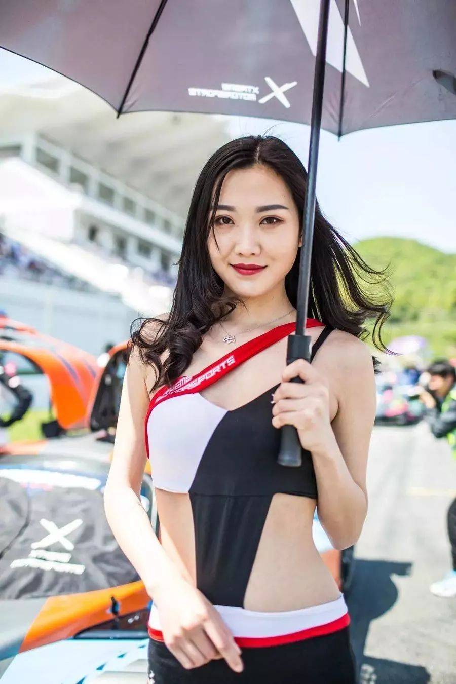 亚洲爱婷婷色婷婷五月:16-23-29-35-39-45N：09,亚洲爱婷婷色，五月绽放的美丽与激情