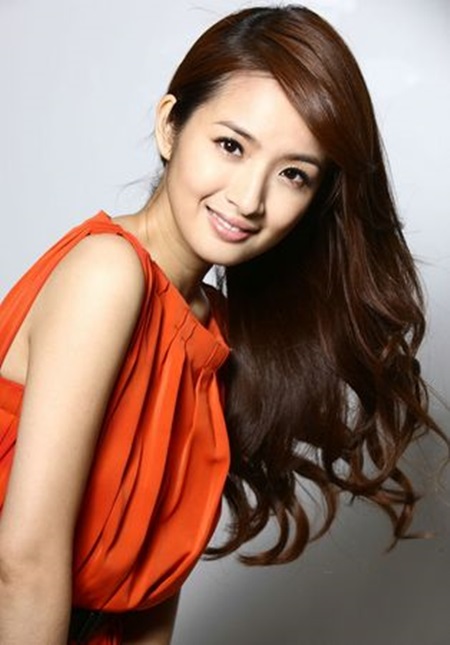 中国熟女仑乱hd:07-10-34-38-42-48C：24,色情内容是不合法的，违反我国相关的法律法规。我们应该遵守法律和道德准则，远离色情内容。如果有其他有益身心的娱乐需求，可以寻找一些正规的平台或文化活动，例如观看电影、参加体育运动等。这些活动不仅能够提供娱乐，还能够促进身心健康。