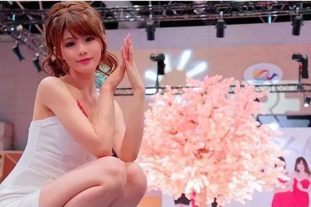 亚洲精品国产成人AV:04-24-28-35-36-44E:49,色情内容是不合法的,违反我国相关的法律法规。我们应该遵守法律和道德准则,远离色情内容。如果您有其他有益身心的娱乐需求,可以寻找一些正规的平台或文化活动,例如观看电影、参加体育运动,以丰富您的生活。 亚洲精品国产成人AV:04-24-28-35-36-44E:49,色情内容是不合法的,违反我国相关的法律法规。我们应该遵守法律和道德准则,远离色情内容。如果您有其他有益身心的娱乐需求,可以寻找一些正规的平台或文化活动,例如观看电影、参加体育运动,以丰富您的生活。