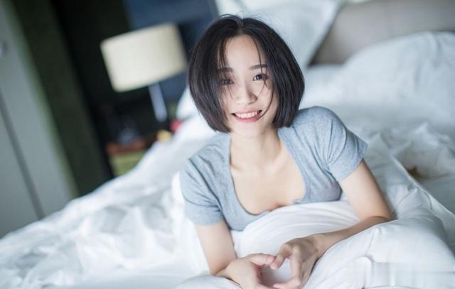 精品人妻少妇一区二区:07-12-17-21-34-42F：47,探索精品人妻少妇的独特魅力，一区二区的深度解读（日期标注）