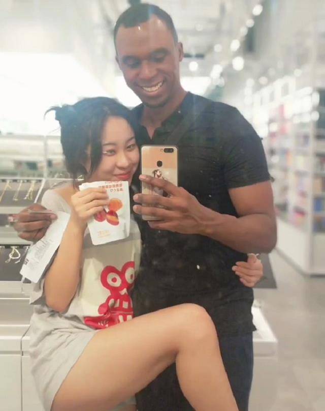 黑人太粗太深了太硬受不了了:03-06-34-39-47-48Y：47,关于黑人文化与社会认知的深度探讨，一种多元与包容的视角