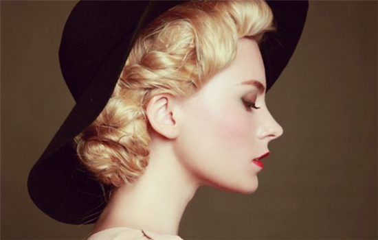 欧美饥渴熟妇高潮喷水水:15-21-29-32-41-46B:44,欧美熟妇的激情世界,高潮与喷水的魅力探索 欧美饥渴熟妇高潮喷水水:15-21-29-32-41-46B:44,欧美熟妇的激情世界,高潮与喷水的魅力探索