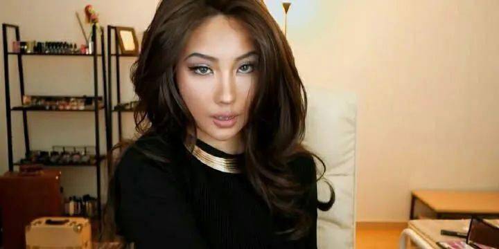 精品亚洲成A人在线观看:02-25-32-35-36-49N：29,精品亚洲，在线观看的魅力与探索