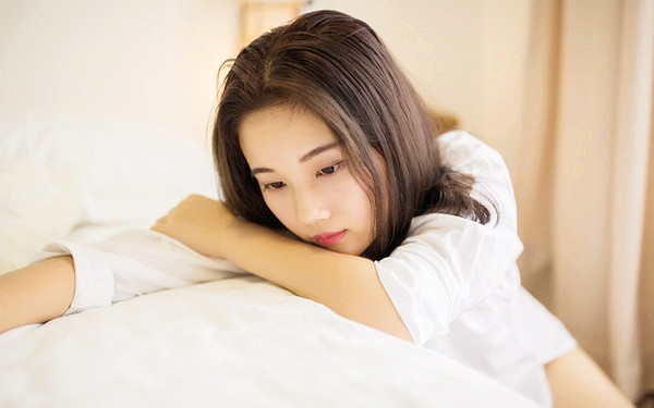 女人高潮抽搐喷液30分钟视频:13-14-18-19-22-49E：28,关于女性高潮抽搐喷液的视频，探索女性性高潮的神秘面纱