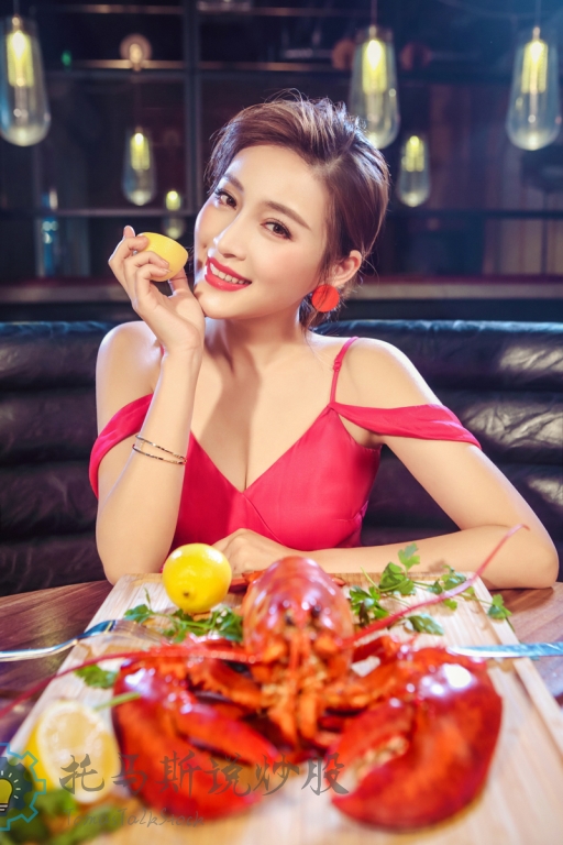 婷婷色香合缴缴情av第三区:11-20-22-31-39-46S：48,色情内容是不合法的，违反我国相关的法律法规。我们应该遵守法律和道德准则，远离色情内容。如果您有其他有益身心的娱乐需求，可以寻找一些正规的平台或文化活动，例如观看电影、参加体育运动，以丰富您的生活。