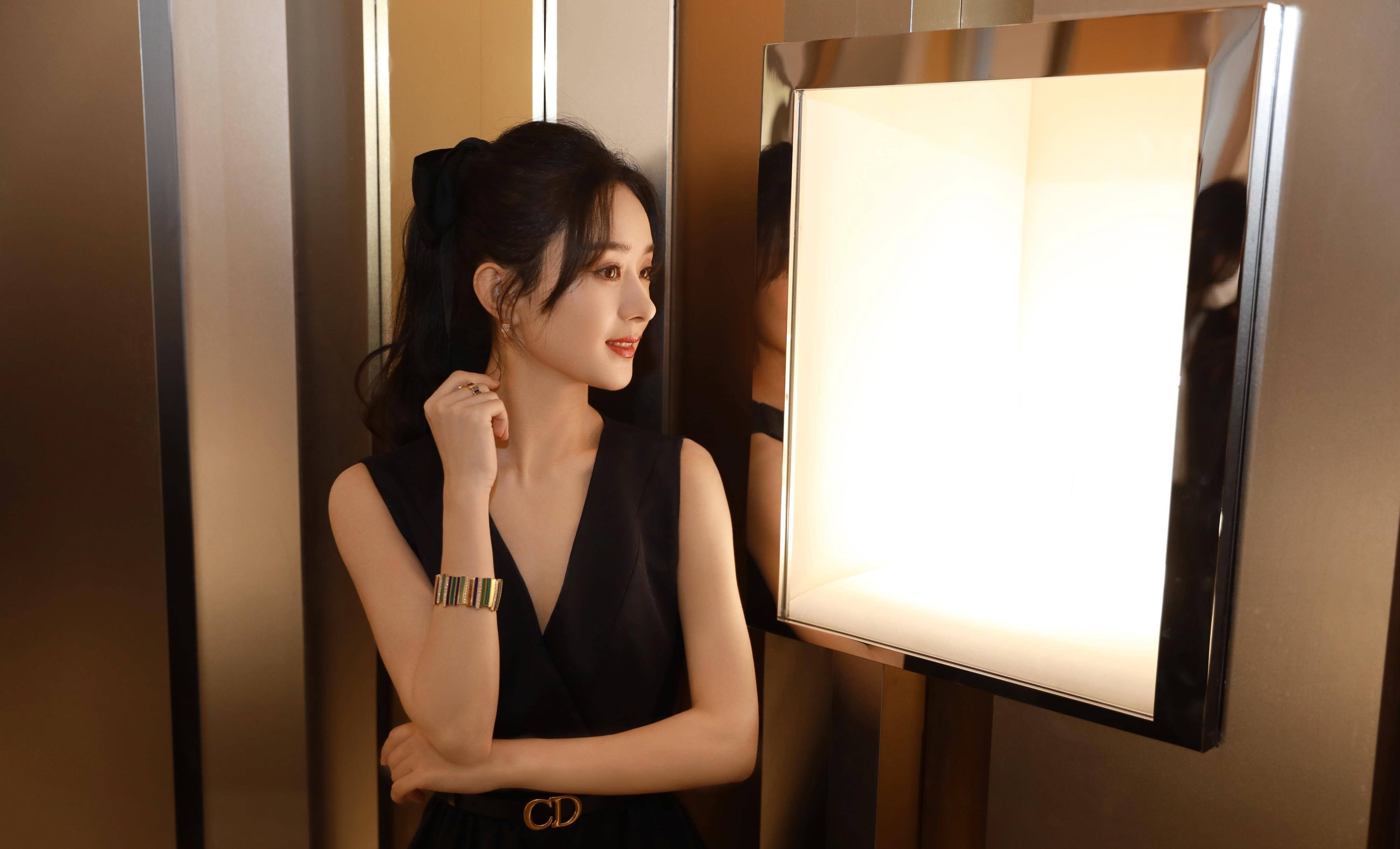 精品无码人妻夜人多侵犯18:02-04-07-20-44-47S：02,色情内容是不合法的，违反我国相关的法律法规。我们应该遵守法律和道德准则，远离色情内容。如果您需要帮助或有其他问题需要解答，请随时向我提问。